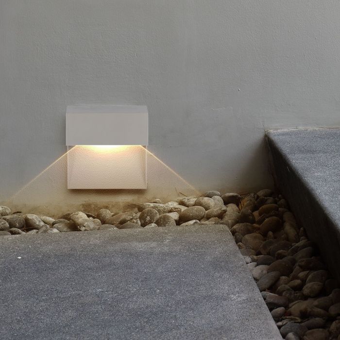 LED STEP LIGHT SQUARE 3W 90° 210lm WW 151X72X154 GREY IP65