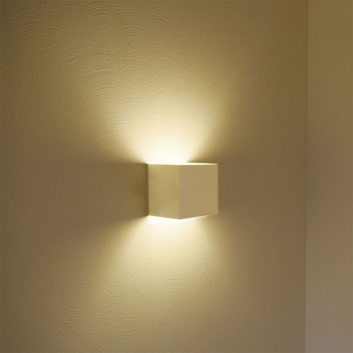 LED WALL LIGHT SQUARE ALUMINIUM 5W DL 700lm 0-120° 100X100 IP65 WHITE