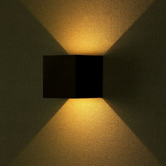 LED WALL LIGHT ALUMINIUM SQUARE 11W DL 1360Lm 120° 10X10X10 BLACK IP65