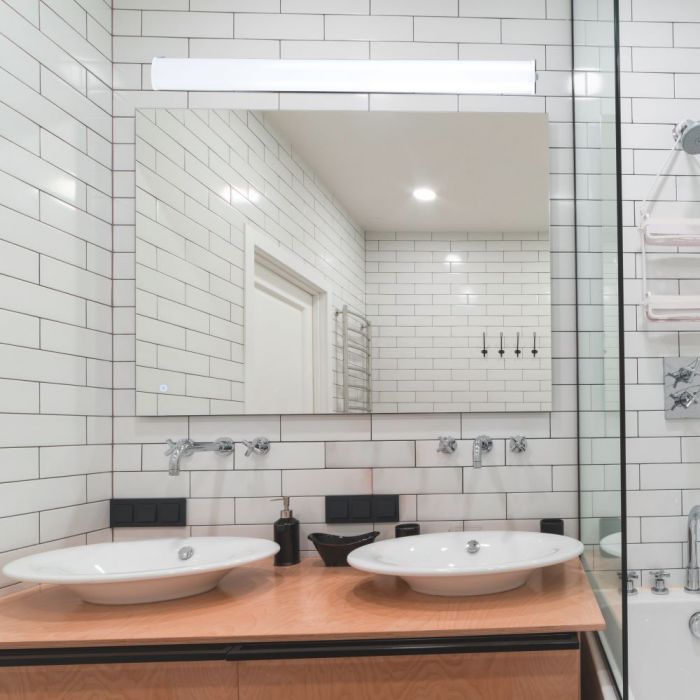 LED PENDANT WALL MIRROR CHROME 10W CW 950lm 150° 605X54X65 IP44