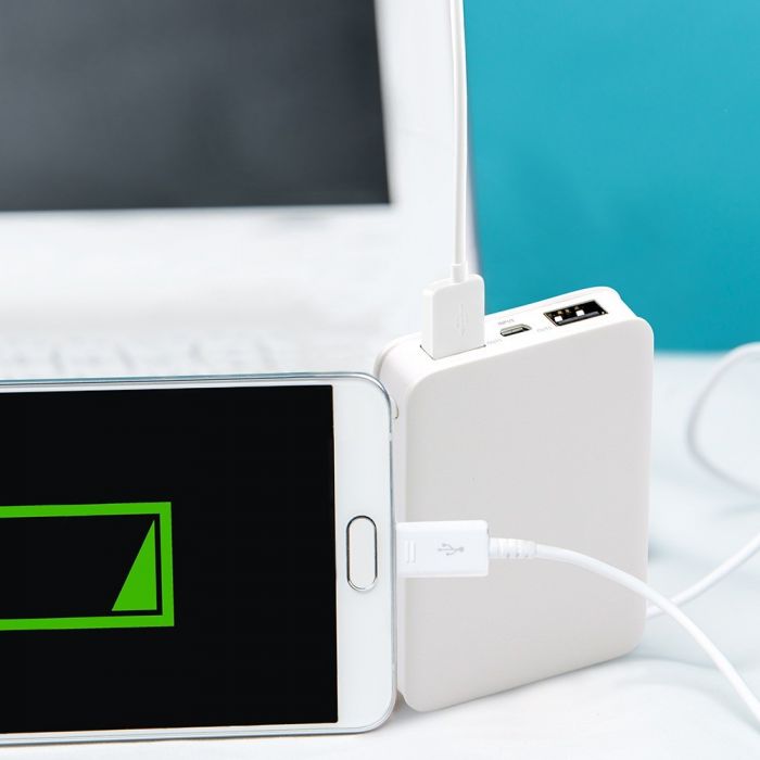 POWER BANK 5000mAh/18.5wh 2xUSB PORTS 5V WHITE