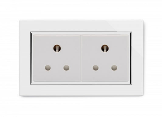CRYSTAL CT DOUBLE 15A ROUND PIN SOCKET WHITE
