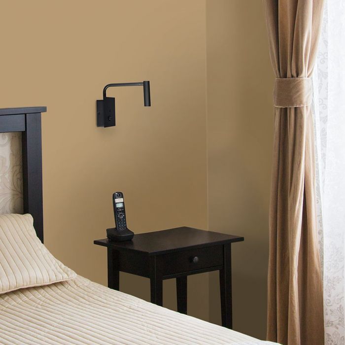 LED WALL LAMP WITH SWITCH & USB PORT 3W WW 150lm 15° 120X120X45 BLACK