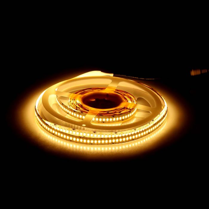 LED STRIP LIGHT 2835 SMD 204LEDs CW 12V 17W/M 1700lm/M