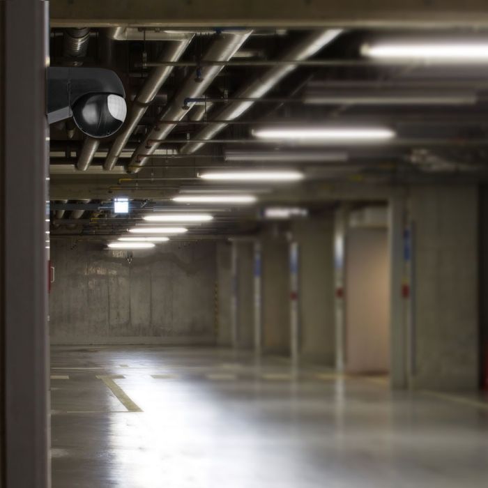 LED PIR WALL SENSOR WITH MOVING HEAD 400W BLACK