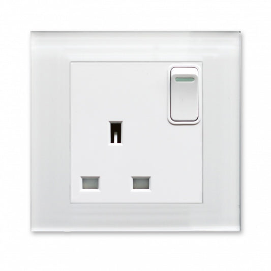 CRYSTAL PG 13A SINGLE PLUG SOCKET WITH SWITCH WHITE